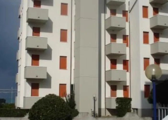 Appartamento 'mare Blu 7' In Strandnaehe By Interhome